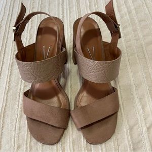 ***$8 BUNDLE*** Women’s High Heel Sandals